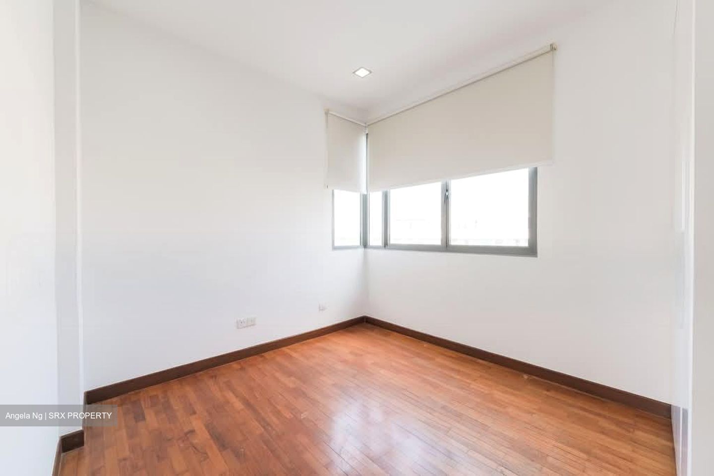 The Waterina (D14), Apartment #592496331